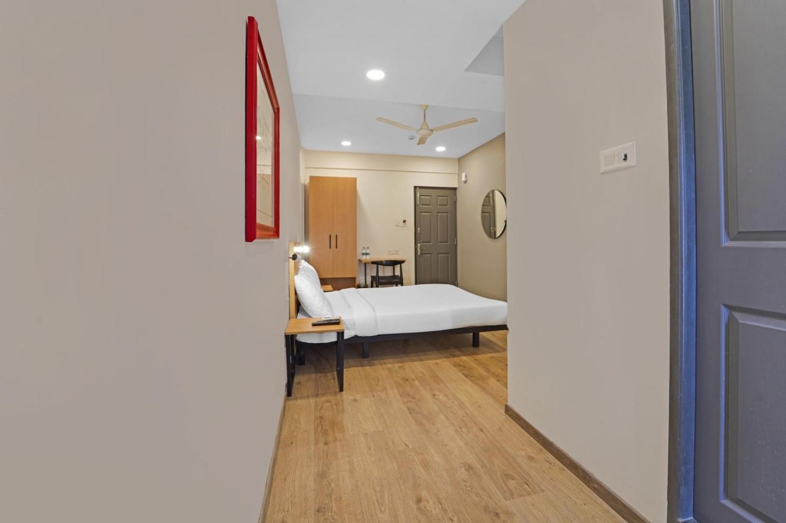 Hotel Js Residency Chennai Esterno foto