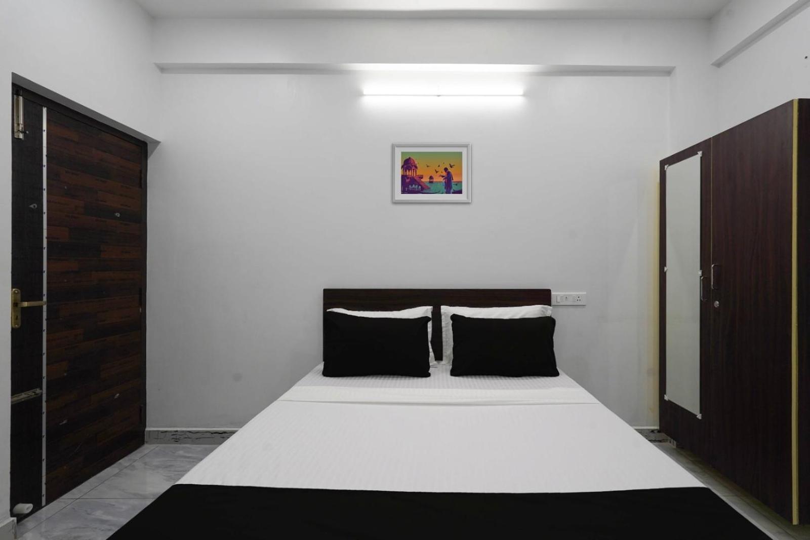 Hotel Js Residency Chennai Esterno foto